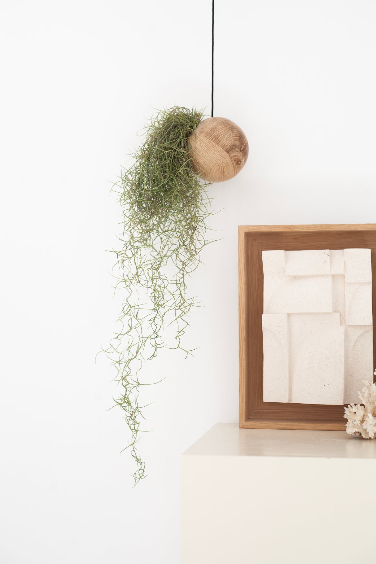 Hanging Sphere - Light Oak