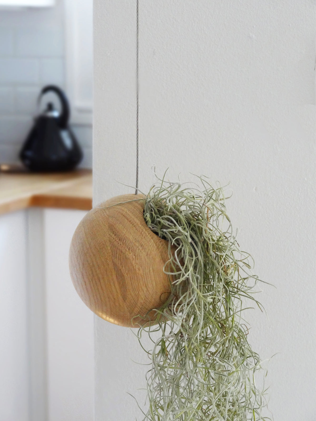 Hanging Sphere - Light Oak